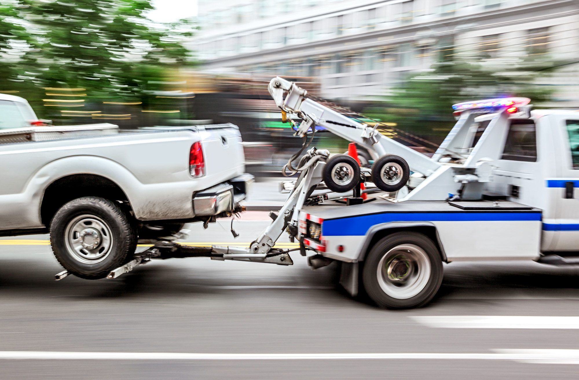 Emergency towing service