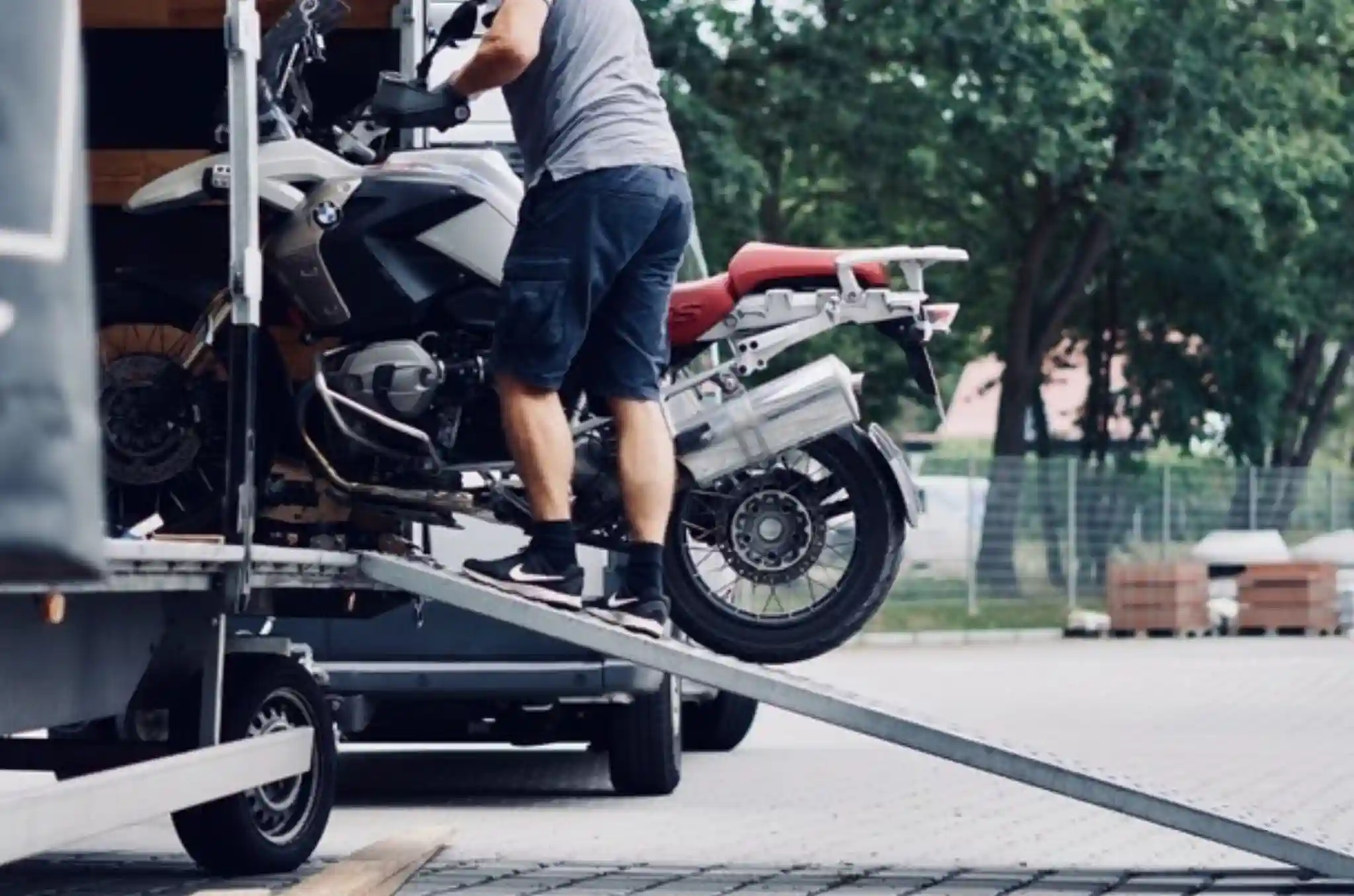 Bike towing service in Bangalore